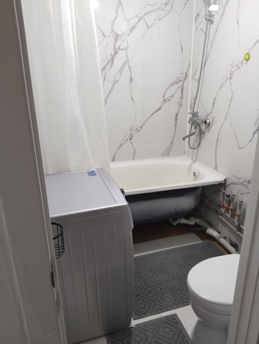 Сдам 2 комн квартиру