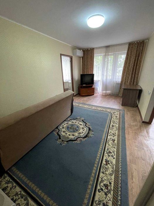Продам 2-х квартиру на Спутнике.