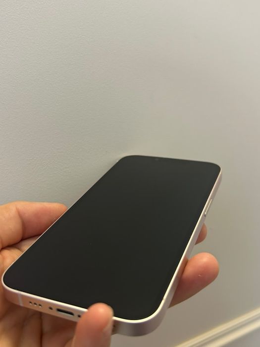 iPhone 13 на 128гб