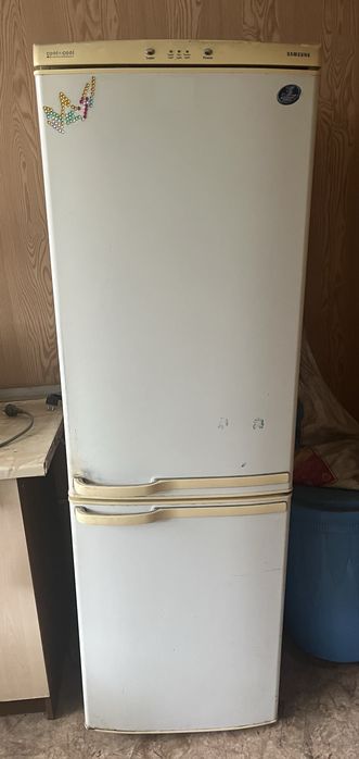 Продам холодильник не рабочий