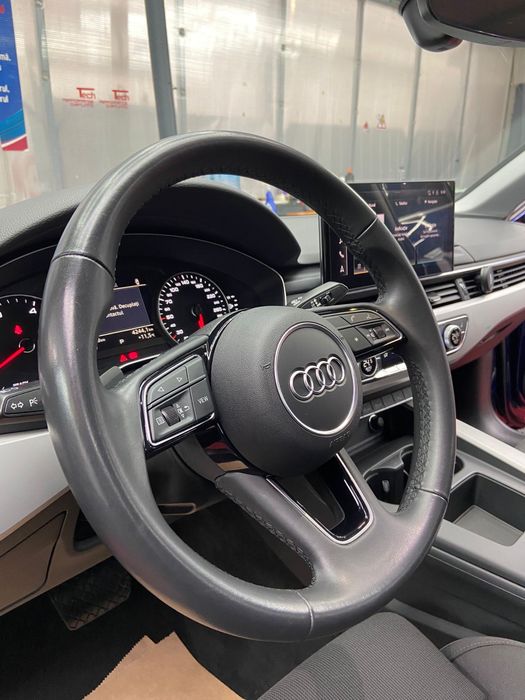 AUDI A4 2021 — imagine 4