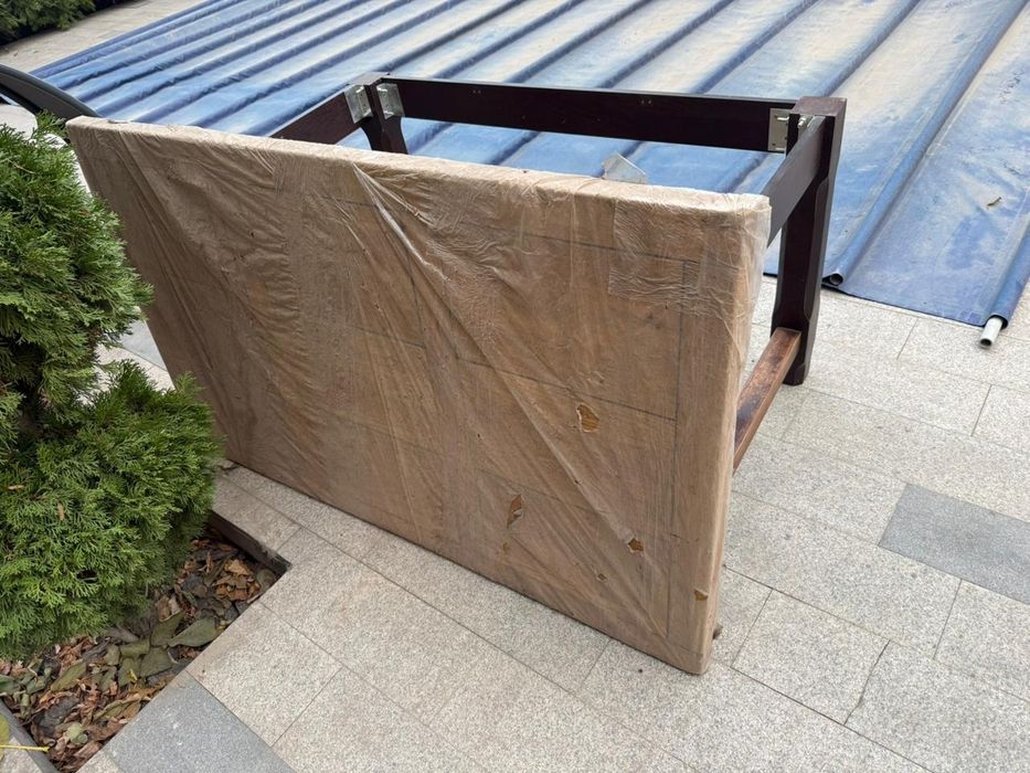 Стол обеденный, дуб