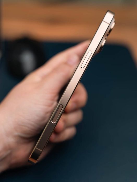 iPhone 16 Pro Max 1TRB Desert Titanium