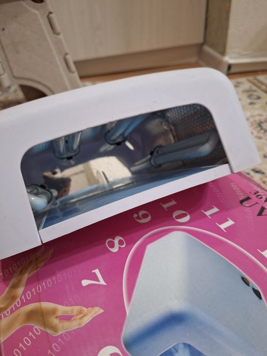 Продам лампа для сушки ногтей