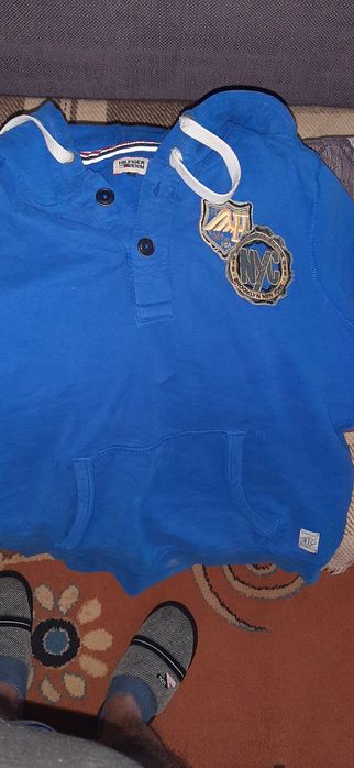 Томи Хилфигер худи в перфектно състояние.