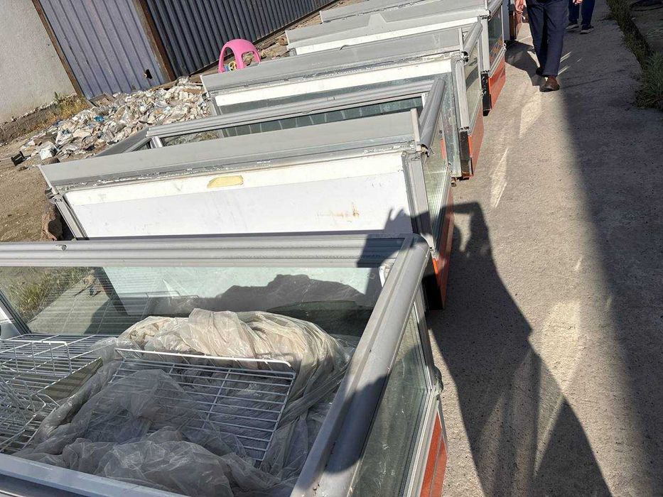 Morozilka 2 ta kichkina xolodilnik bilan made in Turkey