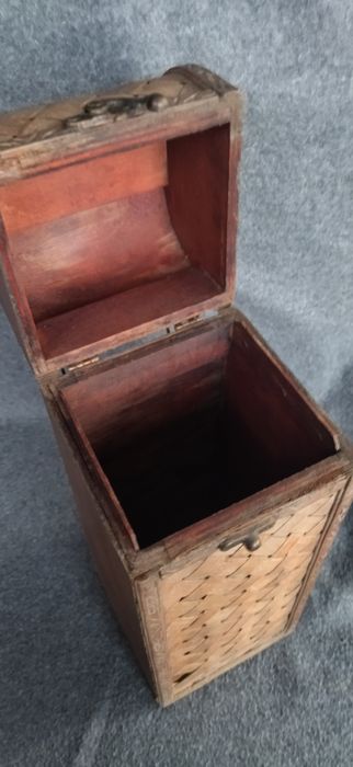 Кутия за бутилка, сувенир.