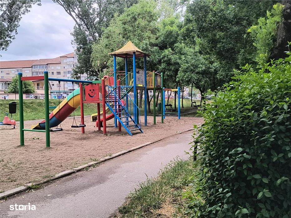 RECO Apartament cu o camera Oradea -Cantemir etaj 3