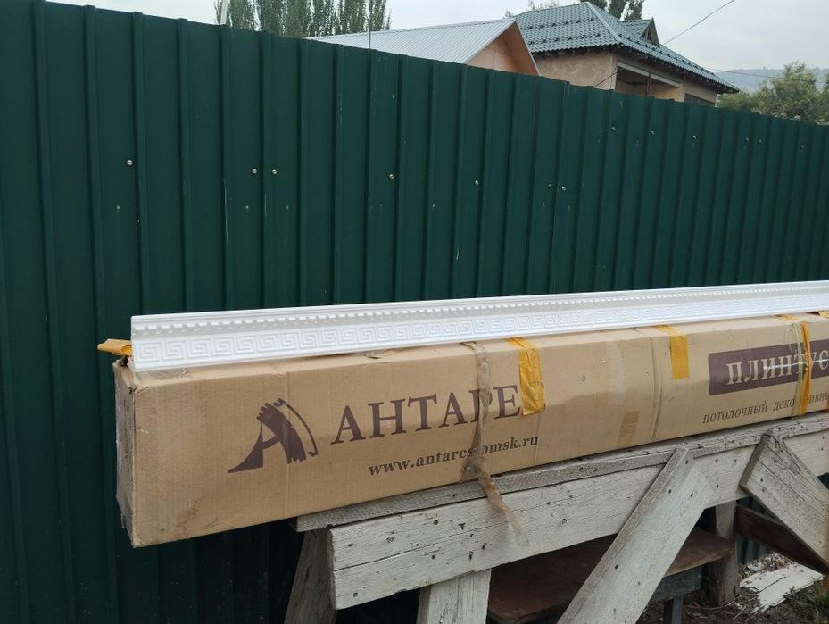 Галтели потолочные