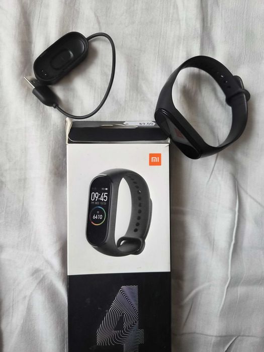 Xiaomi smart band 4