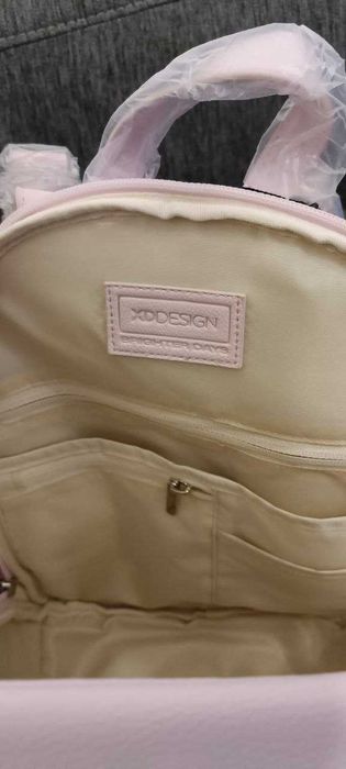 Рюкзак XD Design Bobby Elle розовый