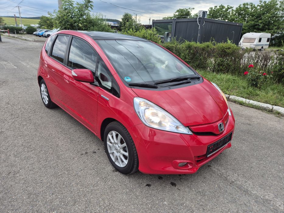 Honda Jazz 1.4 Benzina/Hybrid-Cutie automata