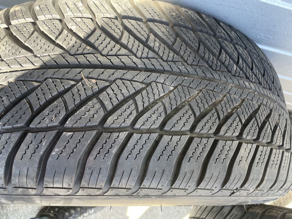 Jante BMW seria 7 G11 G12 seria 5 G30 G31 G32 245/45R19