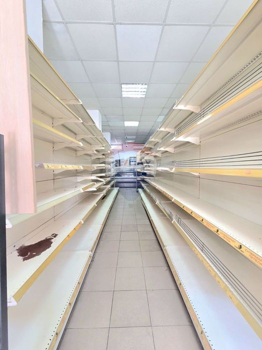 Магазин под наем, Цветен квартал НК4581