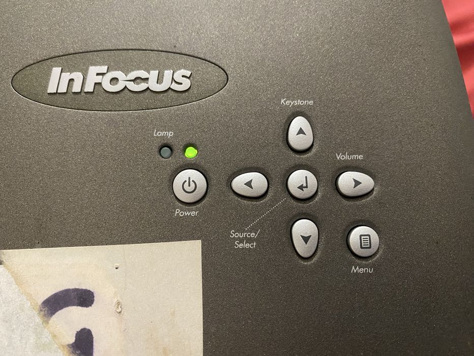 Proiector tv  videoproiector InFocus LP70+