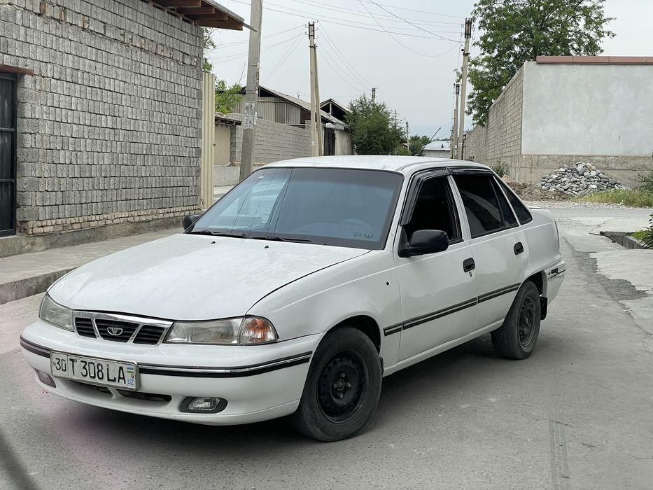 Chevrolet nexia1 sotiladi