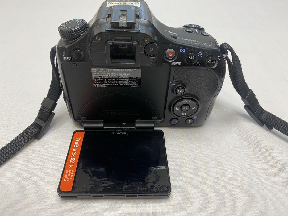 Фотоапарат SONY A 57