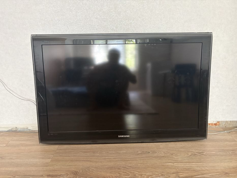 Телевизор Samsung