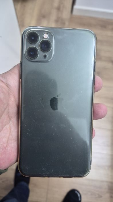 iPhone 11 pro max+apple watch 7