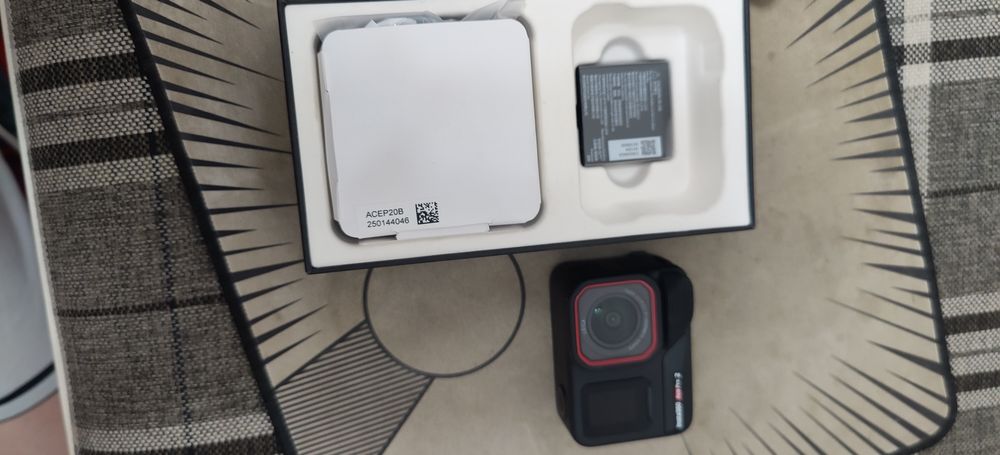 insta360 acepro2