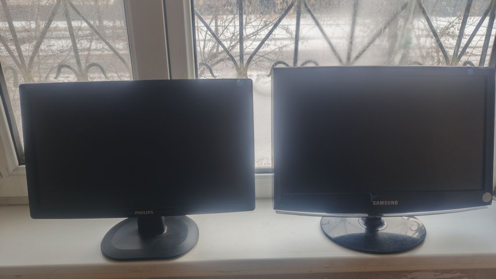 Продам мониторы на запчасти