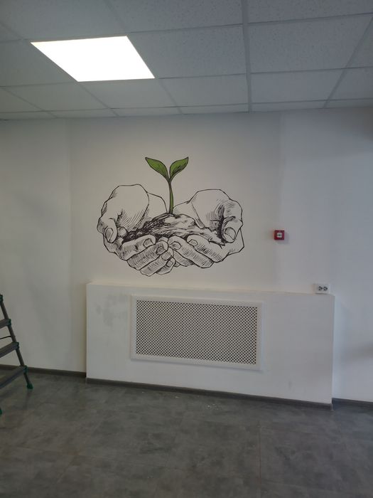 Поклейка обоев,косметический ремонт.