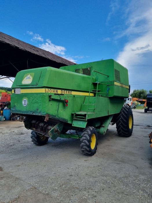 Dezmembram combina John Deere 1072