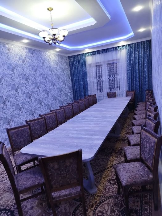 Срочно стол стуллар сотилади