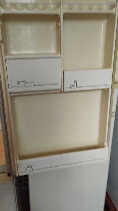 Продам холодильник б/у