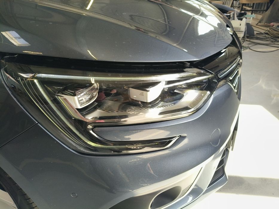 Faruri led Megane 4 non-facelift