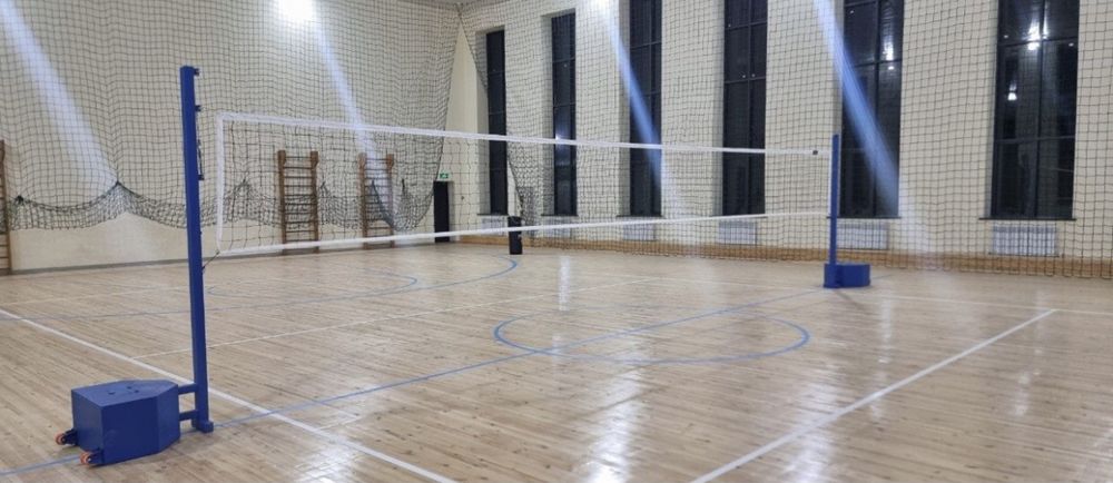 Стойка для волейбола Раздвижая болейболная стойка