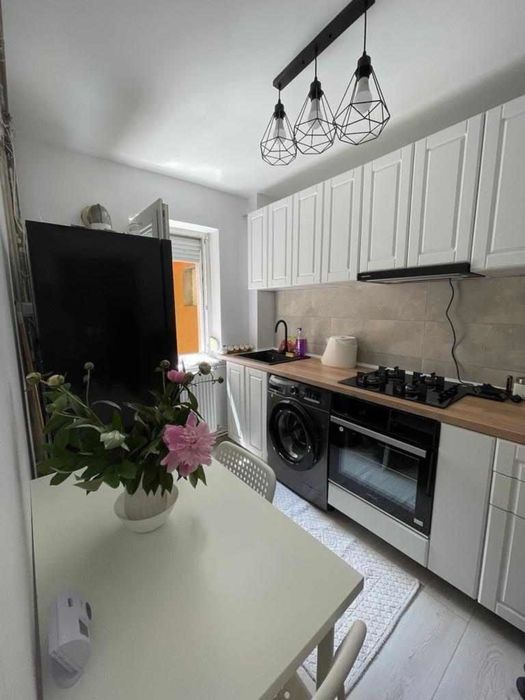 Apartament 2 camere de inchiriat