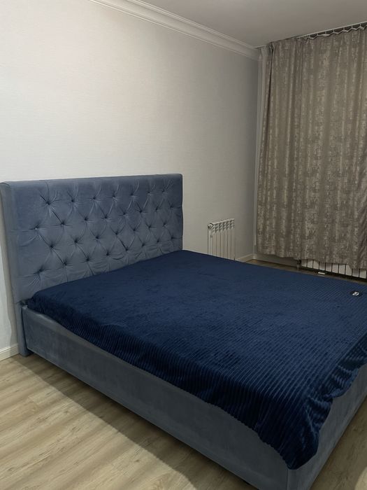 Двухспальная кровать