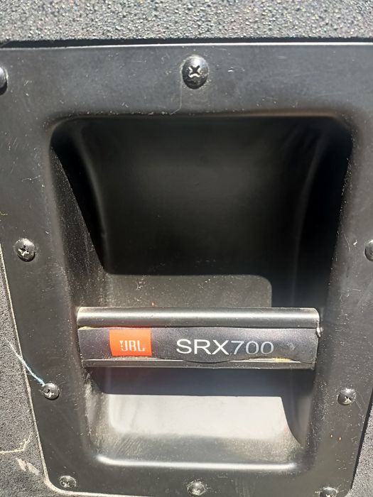Продам колонки басс JBL