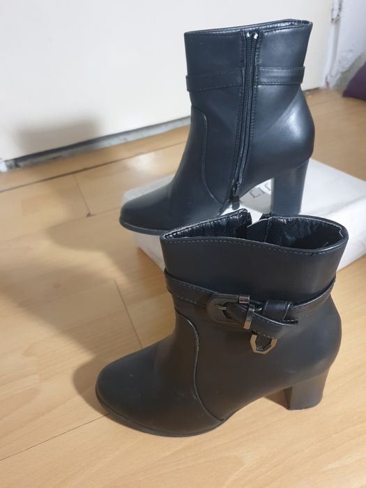 Обувки високи с токче