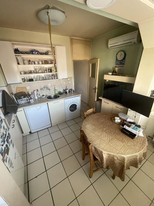 Дава се под наем Тристаен апартамент в София, Бъкстон - 90 кв.м за 525 € - Снимка #4