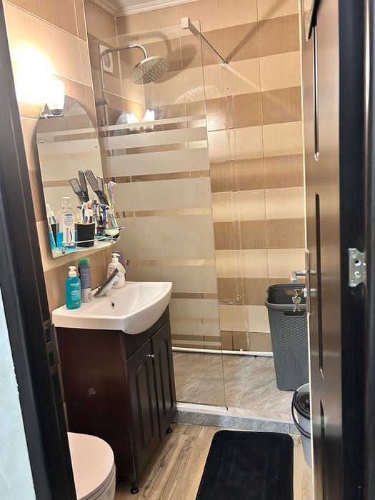 Apartament 2 camere decomandat parter