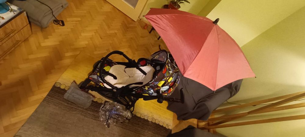 PLIKO MINI лека лятна количка + 6 екстри