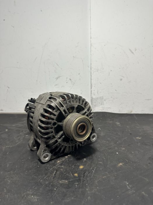 Alternator Peugeot Boxer 2.0 HDI 2.2 HDI Peugeot expert 2.0  Alternator peugeot partner 9646321780