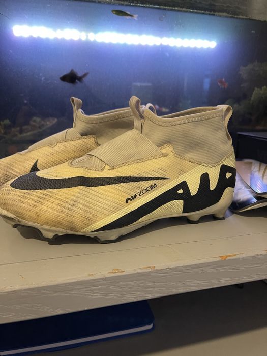 Ghete de fotbal Nike air + Aparatori nike