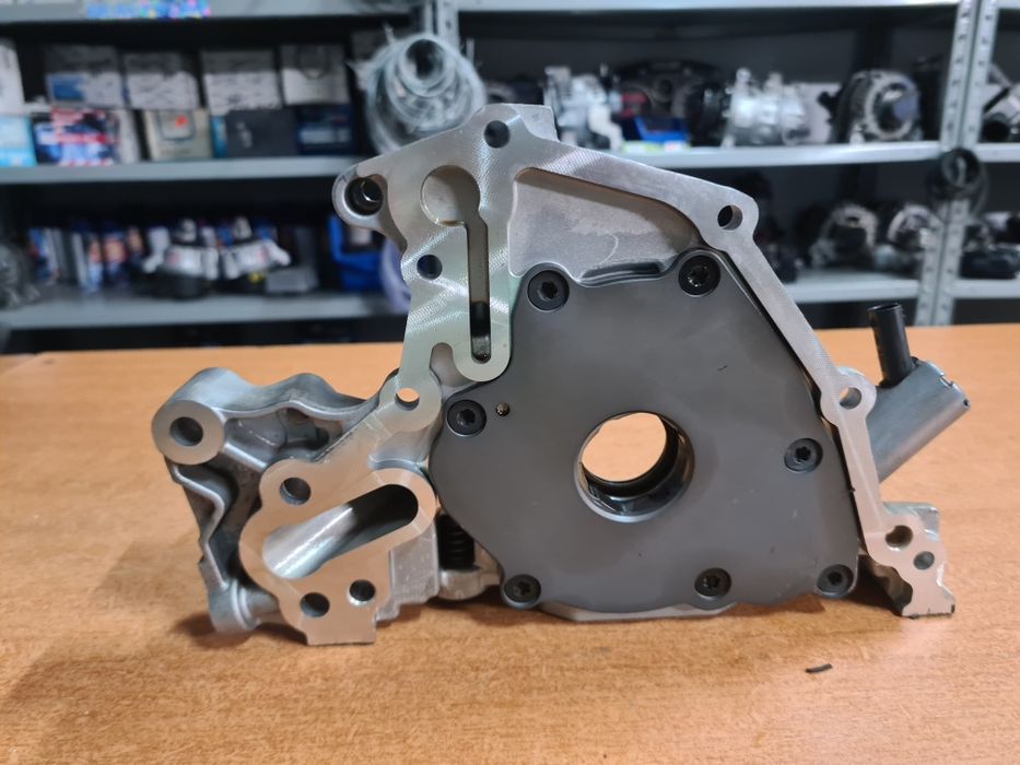 Pompă de ulei Vw Polo Skoda Audi 1.0 Tsi