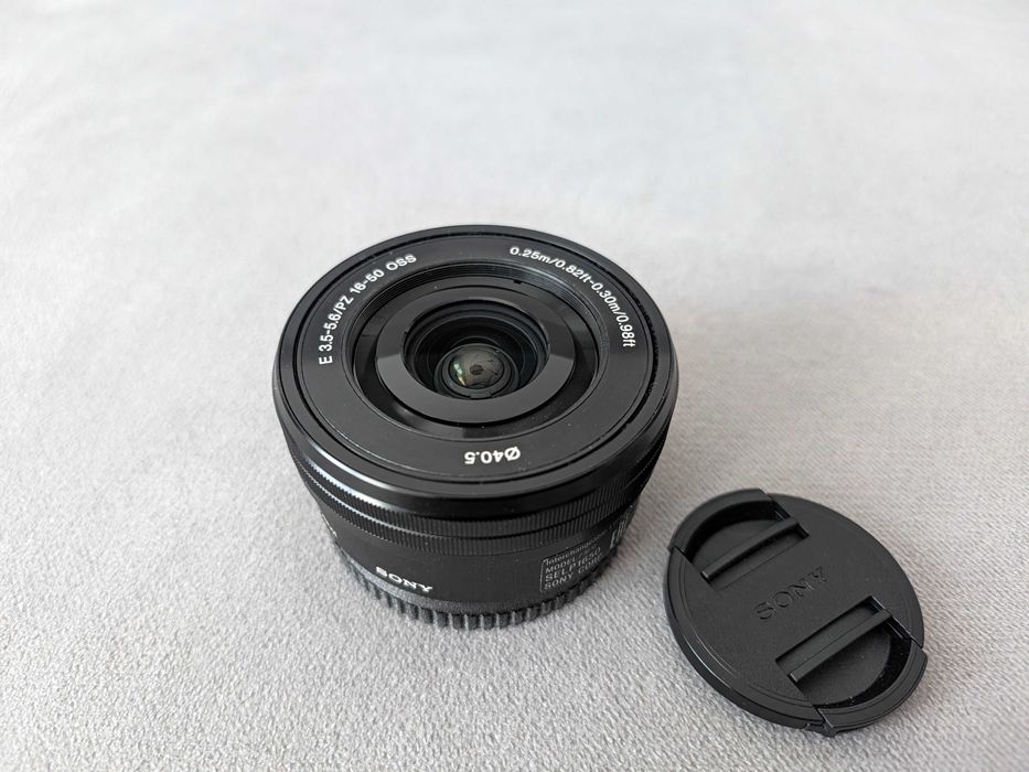 Obiectiv Sony E PZ 16-50mm F3.5-5.6 OSS