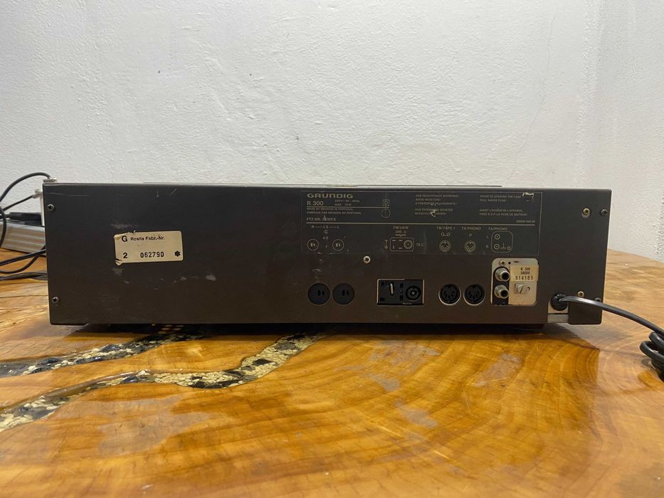 statie / amplificator grundig r300
