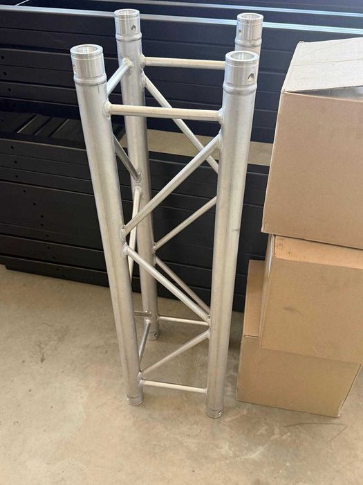 Truss scena schela lumini Alutruss
