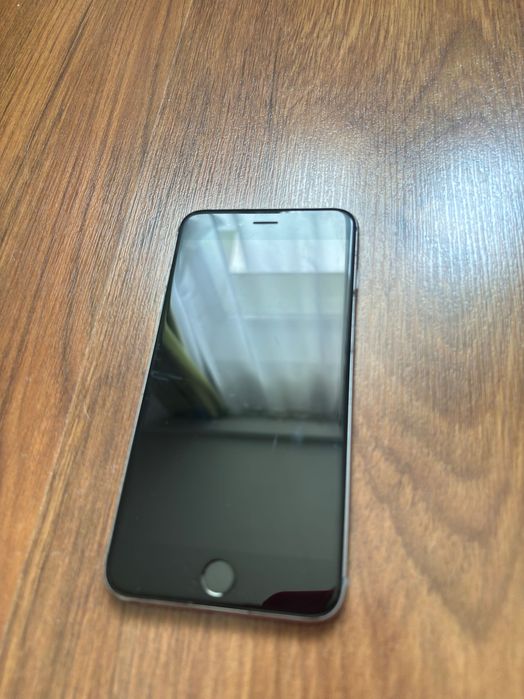 iPhone 6s Plus в хорошем состоянии