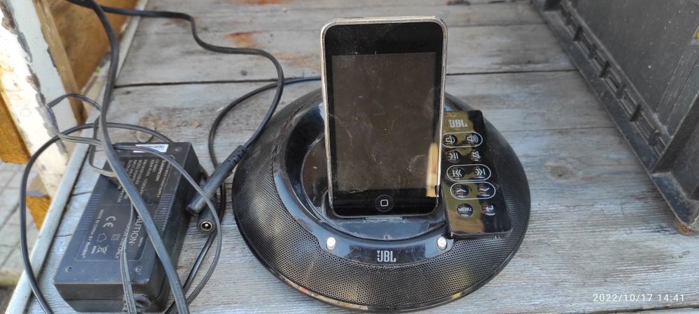 Jbl преносима колонка