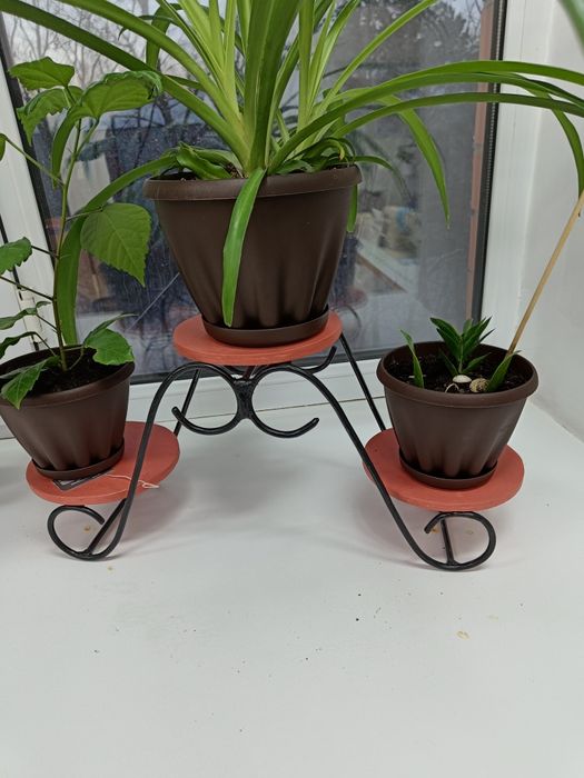 Продам подставка для цветы