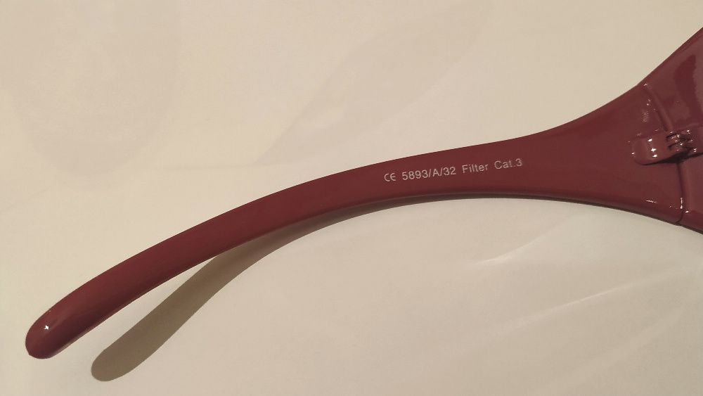 Дамски дизайнерски слънчеви очила