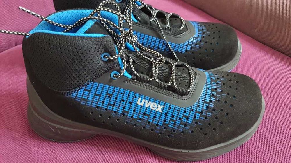 Pantofi / ghete Uvex marimea 42 - 42,5