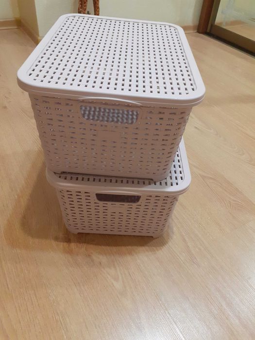 Продам пластиковые контейнеры для хранения